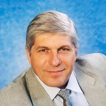 Владимир Апухтин